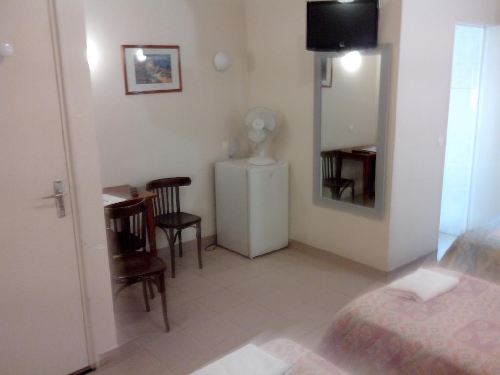 Hotel Bearnais Paris Rum bild